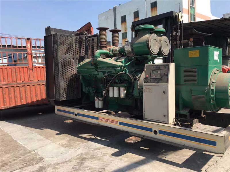 静音压力测试设备的精度等级是如何划分的？